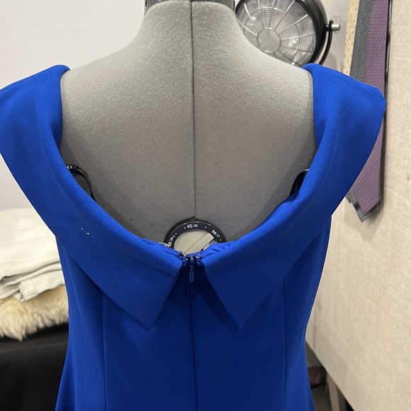 Royal blue dress - Picture 6 of 9